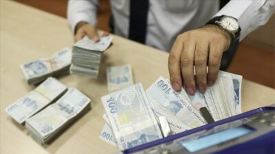 Bankacılık sektörünün kredi hacmi, geçen hafta 67 milyar 879 milyon