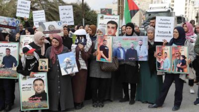 Batı Şeria’da İsrail hapishanelerinde tutuklu bulunan Filistinlilere destek gösterisi düzenlendi