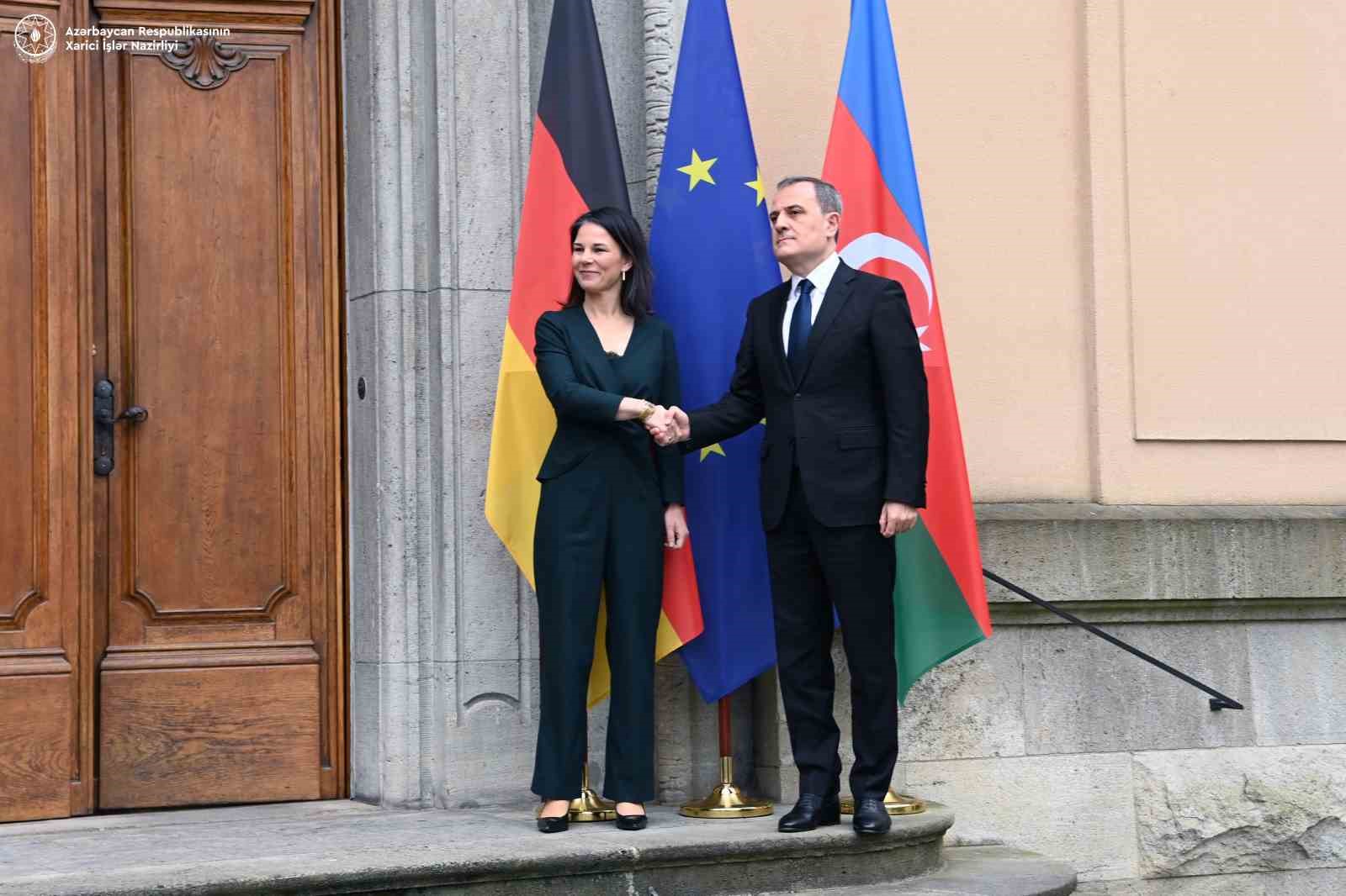 Azerbaycan Dışişleri Bakanı Ceyhun Bayramov, Almanya Dışişleri Bakanı Annalena Baerbock