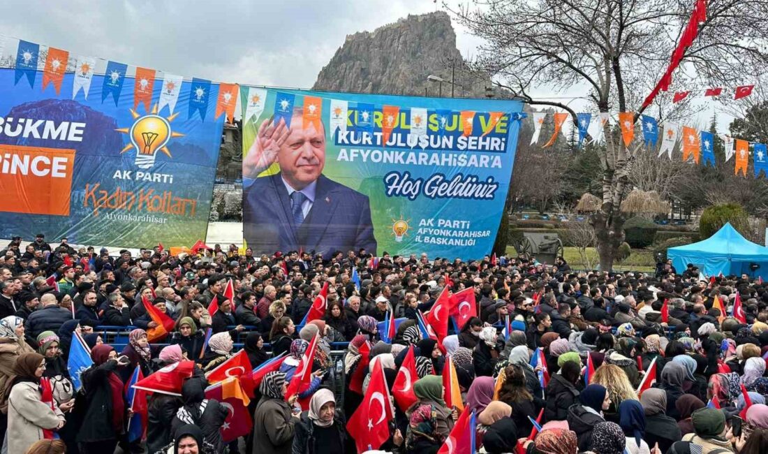 31 MART YEREL SEÇİM ÇALIŞMALARI ÇERÇEVESİNDE İL ZİYARETLERİNİ SÜRDÜREN CUMHURBAŞKANI