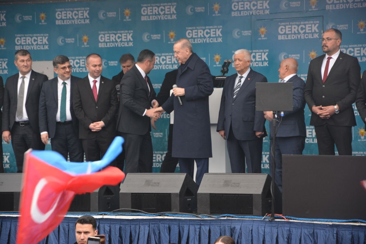 Cumhurbaşkanı Recep Tayyip Erdoğan, CHP’nin yapay zeka uygulamasını eleştirerek, “Yapay