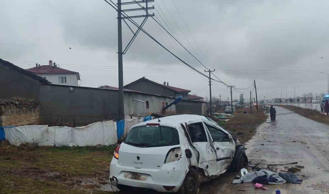 AFYONKARAHİSAR'DA KONTROLDEN ÇIKARAK DEVRİLEN ARACIN SÜRÜCÜSÜ KALDIRILDIĞI HASTANEDE YAŞAMINI YİTİRDİ.