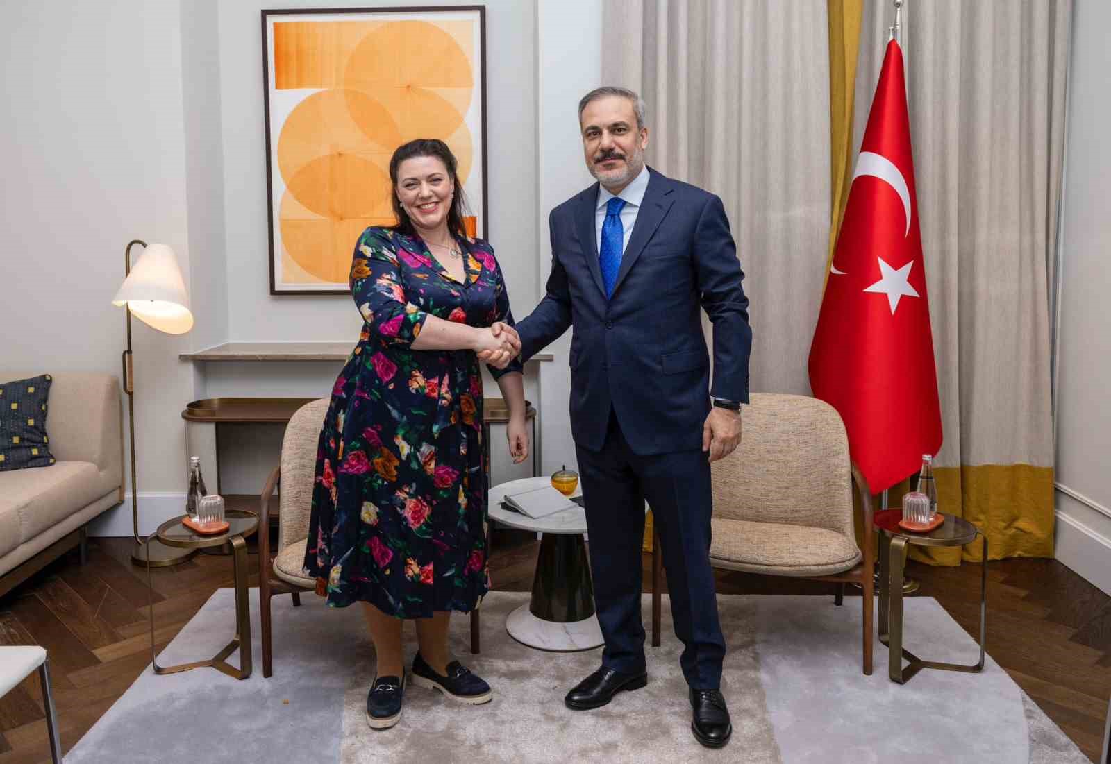 DIŞİŞLERİ BAKANI FİDAN, BİRLEŞİK KRALLIK AVAM KAMARASI DIŞ İLİŞKİLER KOMİTESİ