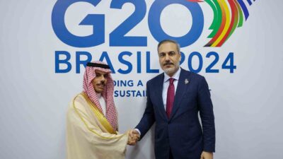 DIŞİŞLERİ BAKANI FİDAN, SUUDİ ARABİSTAN DIŞİŞLERİ BAKANI FARHAN İLE GÖRÜŞTÜ