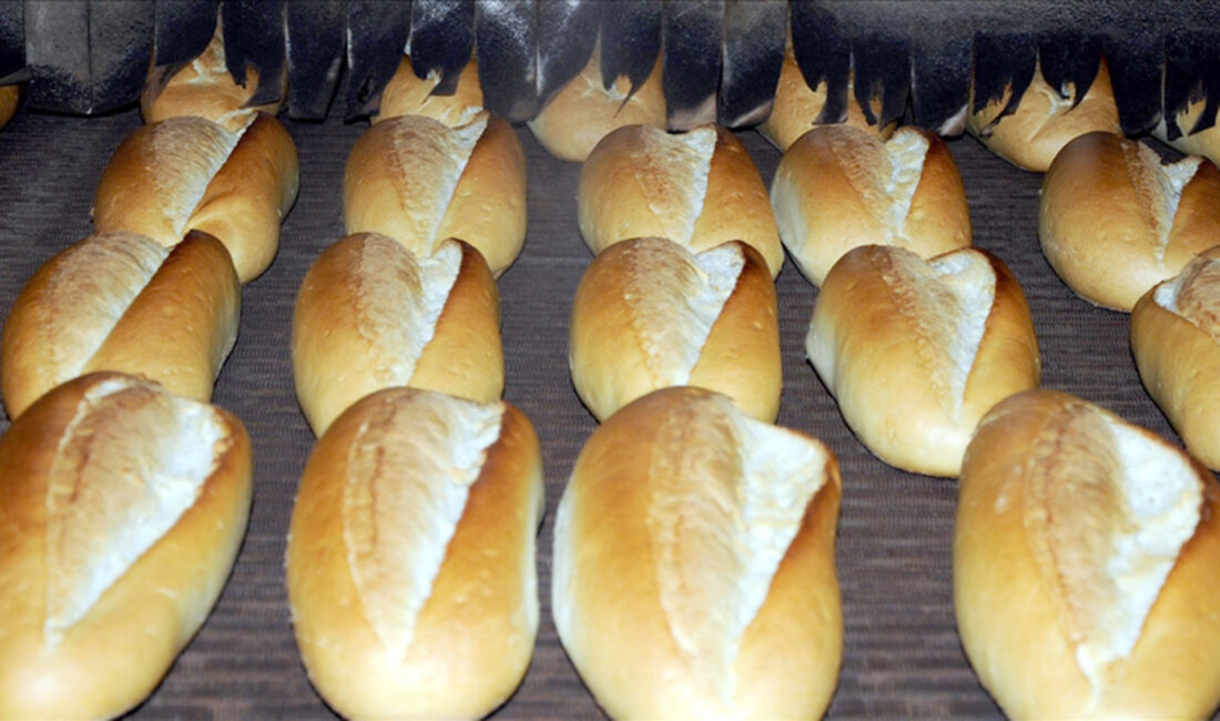   Erzurum’da imzalanan protokolle Tarım Kredi Kooperatif Marketler’de ekmek 4