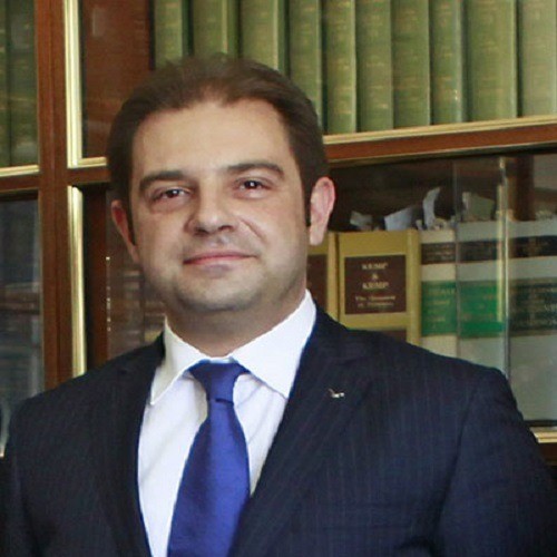 GKRY'DE YARGILANAN KKTC CUMHURİYET MECLİSİ BAŞKAN YARDIMCISININ EŞİ AKAN KÜRŞAT,