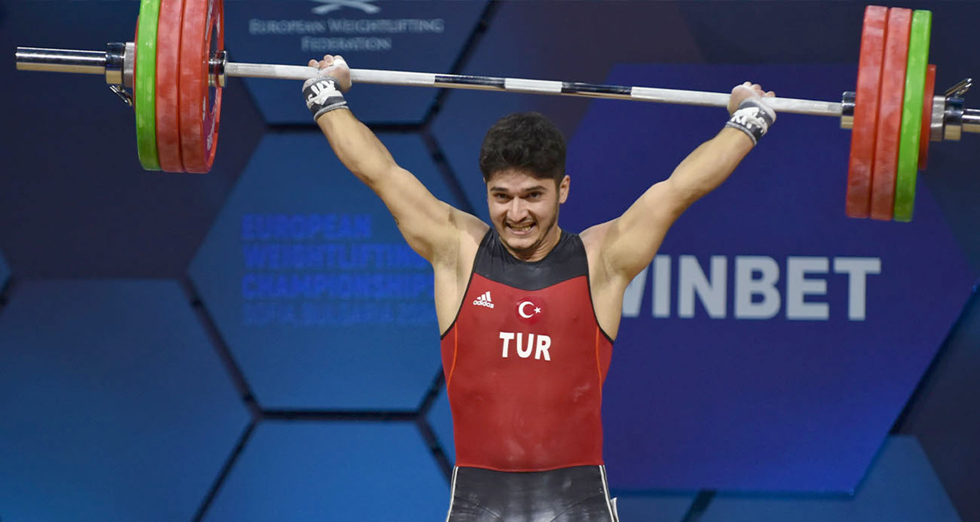 Avrupa Halter Şampiyonası’nda erkekler 73 kiloda Muhammed Furkan Özbek, silkmede