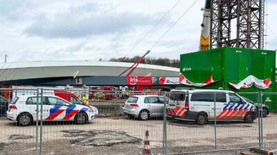 HOLLANDA'DA İNŞAAT HALİNDEKİ BİR KÖPRÜNÜN ÇÖKMESİ SONUCU EN AZ 2