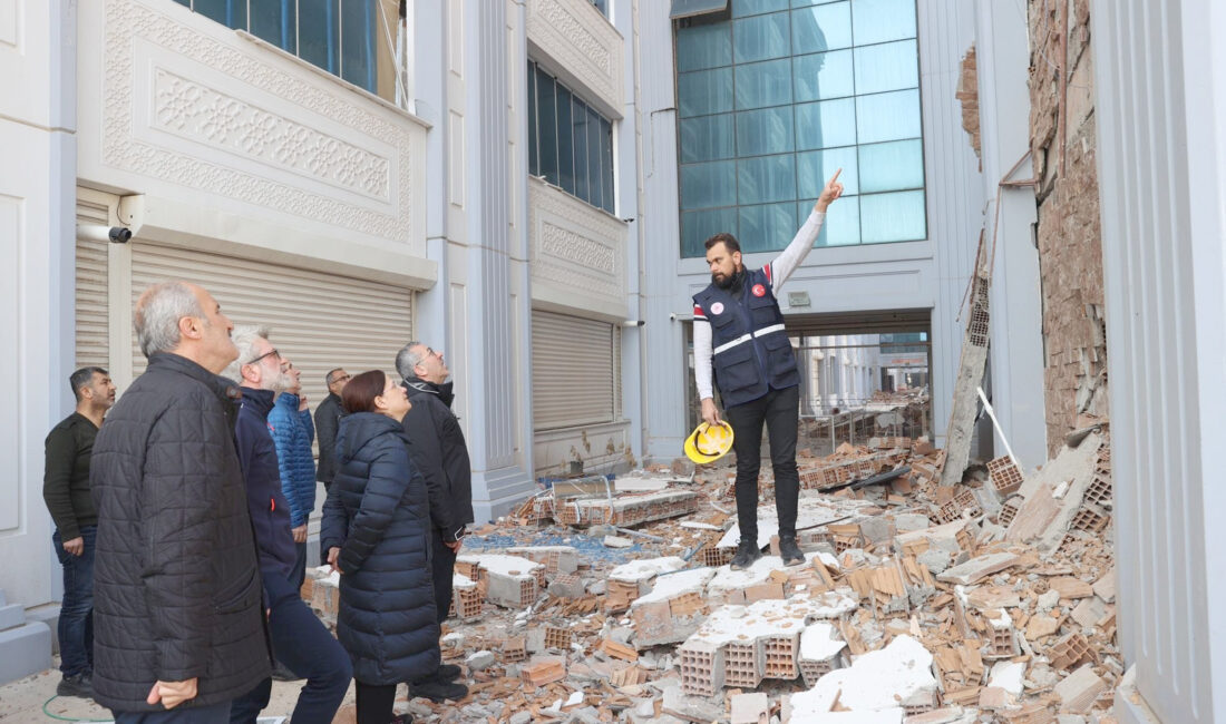Kahramanmaraş merkezli 6 Şubat’taki depremlerin ardından Afyonkarahisar’dan bölgeye giden bir