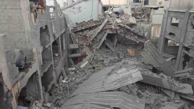 İSRAİL, MAGHAZİ MÜLTECİ KAMPINI VURDU: 15 YARALI