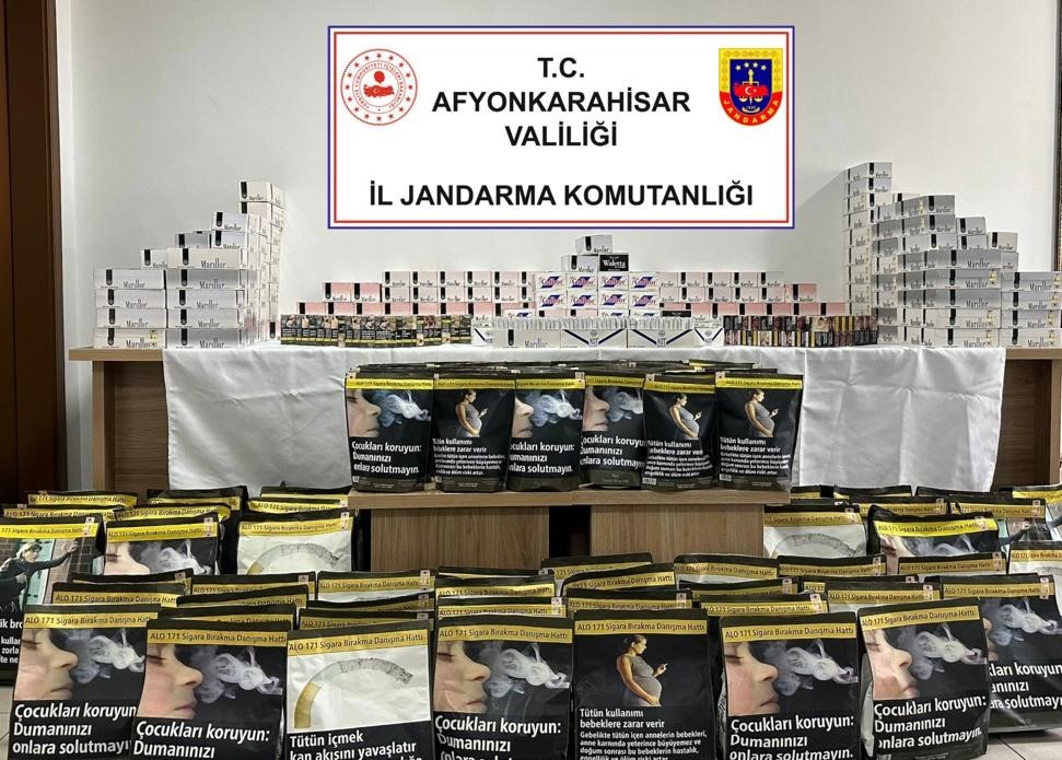 AFYONKARAHİSAR’DA JANDARMA TARAFINDAN GERÇEKLEŞTİRİLEN OPERASYONDA 57 BİN ADET BOŞ MAKARON