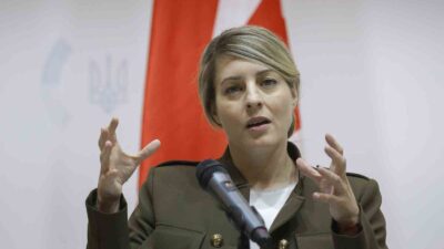 KANADA DIŞİŞLERİ BAKANI MELANİE JOLY, FİLİSTİN’İN BATI ŞERİA BÖLGESİNDE FİLİSTİNLİLERE