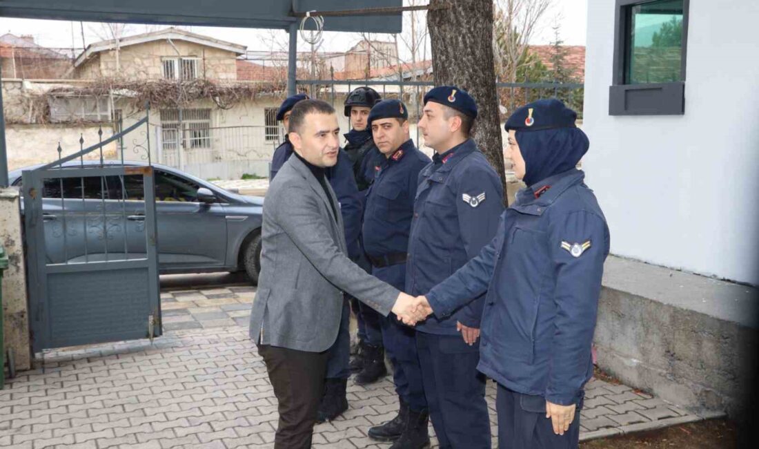 AFYONKARAHİSAR EMİRDAĞ KAYMAKAMI OSMAN BİLİCİ, GÜVENLİK VE HUZURUN SAĞLANMASINDA JANDARMAYA