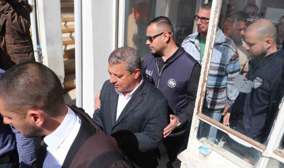 KKTC’DE ESKİ BAKAN KEMAL DÜRÜST VE EŞİ SAHTE DİPLOMA VE