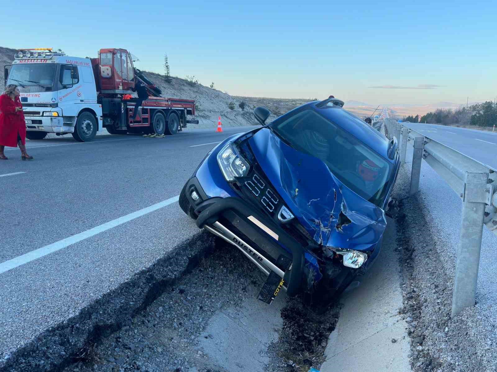 KONTROLDEN ÇIKAN SUV REFÜJE GİRDİ