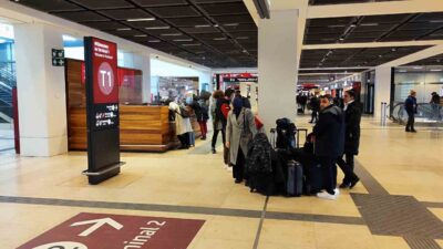 HAVAYOLU ŞİRKETİ LUFTHANSA’NIN YER HİZMETLERİ ÇALIŞANLARININ ALMANYA GENELİNDE GREVE GİTMESİYLE