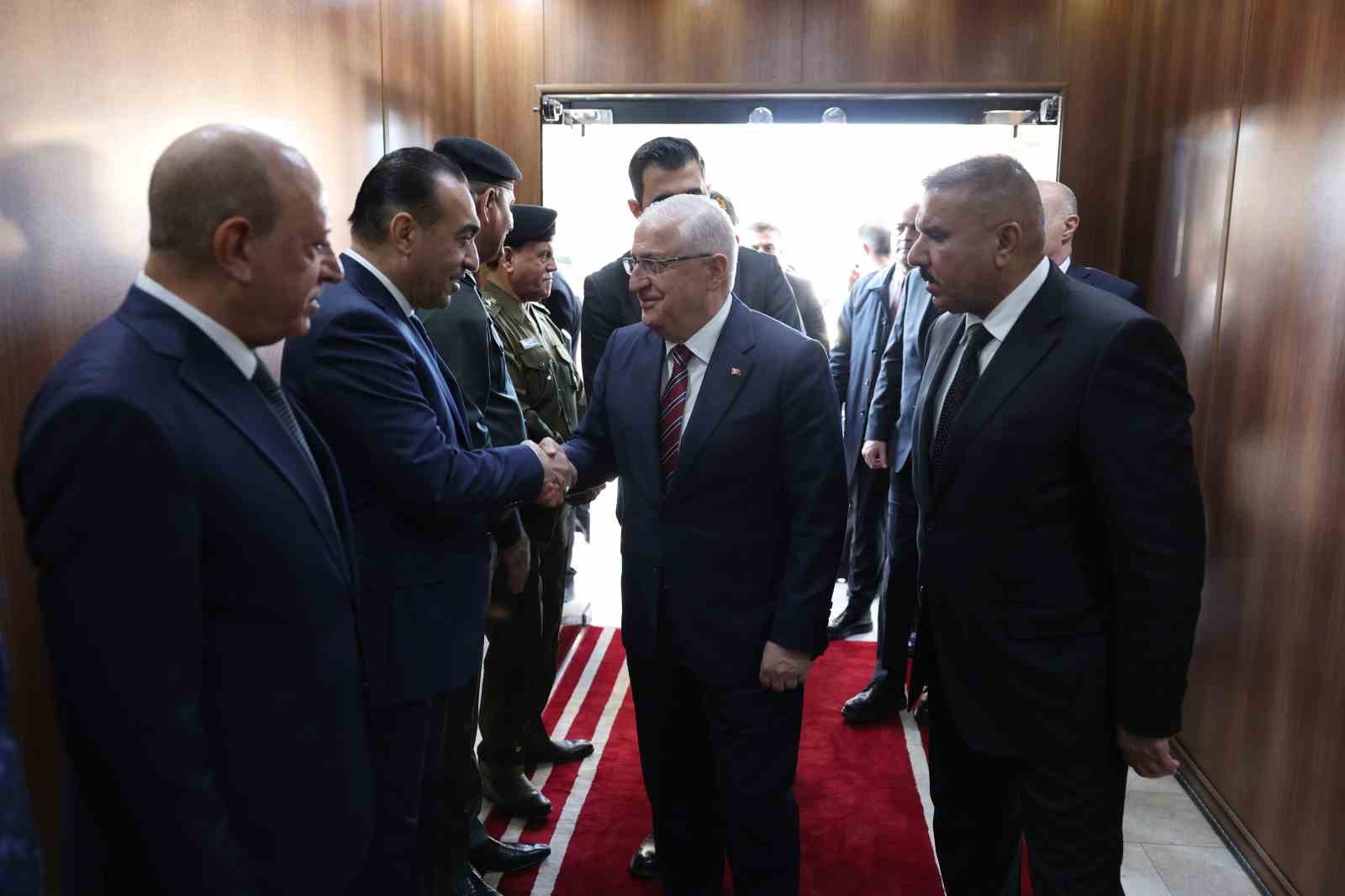 MİLLİ SAVUNMA BAKANI YAŞAR GÜLER, IRAK İÇİŞLERİ BAKANI ABDÜLEMİR KAMİL