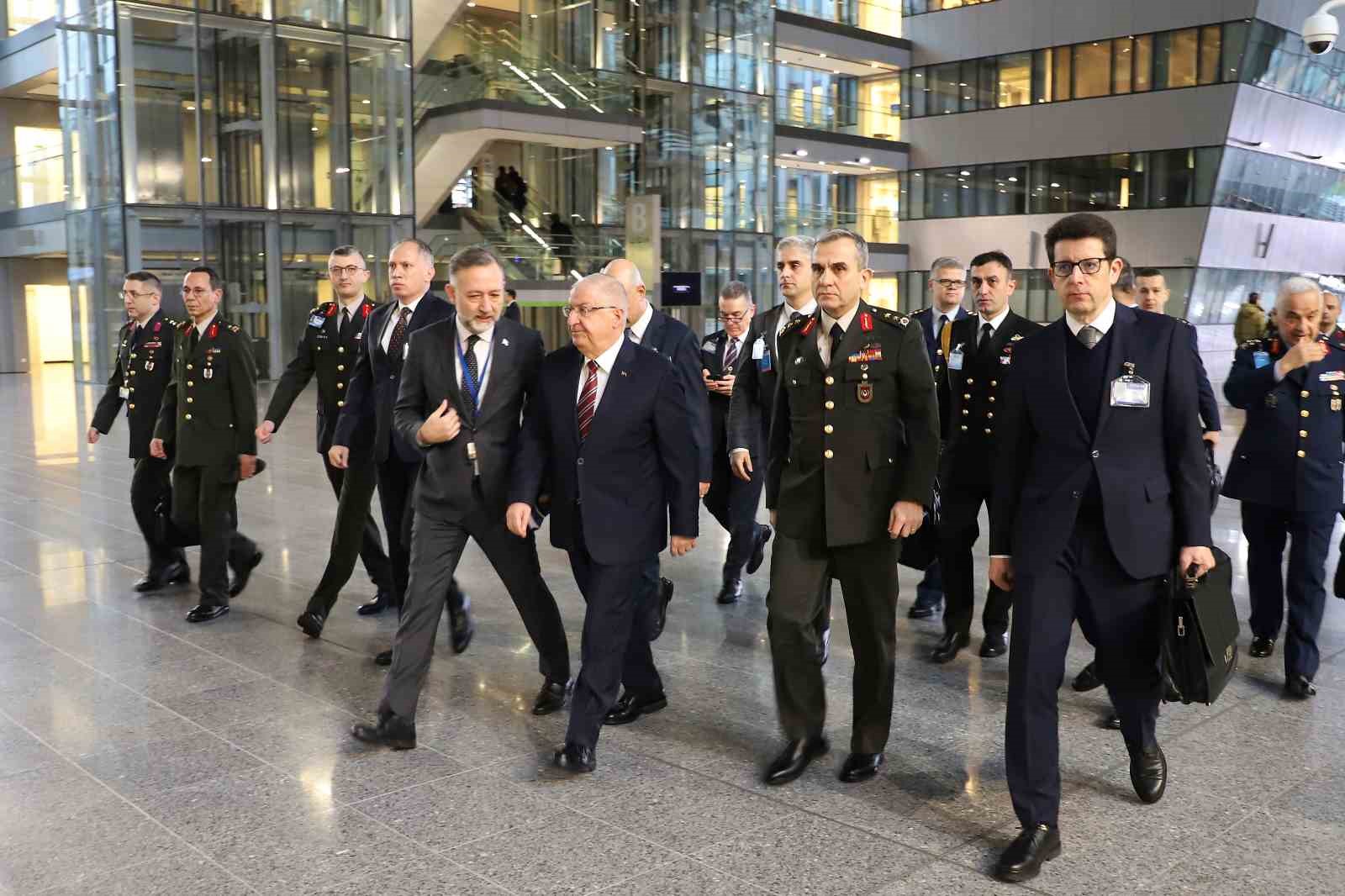 MİLLİ SAVUNMA BAKANI YAŞAR GÜLER, NATO SAVUNMA BAKANLARI TOPLANTISI’NA KATILMAK