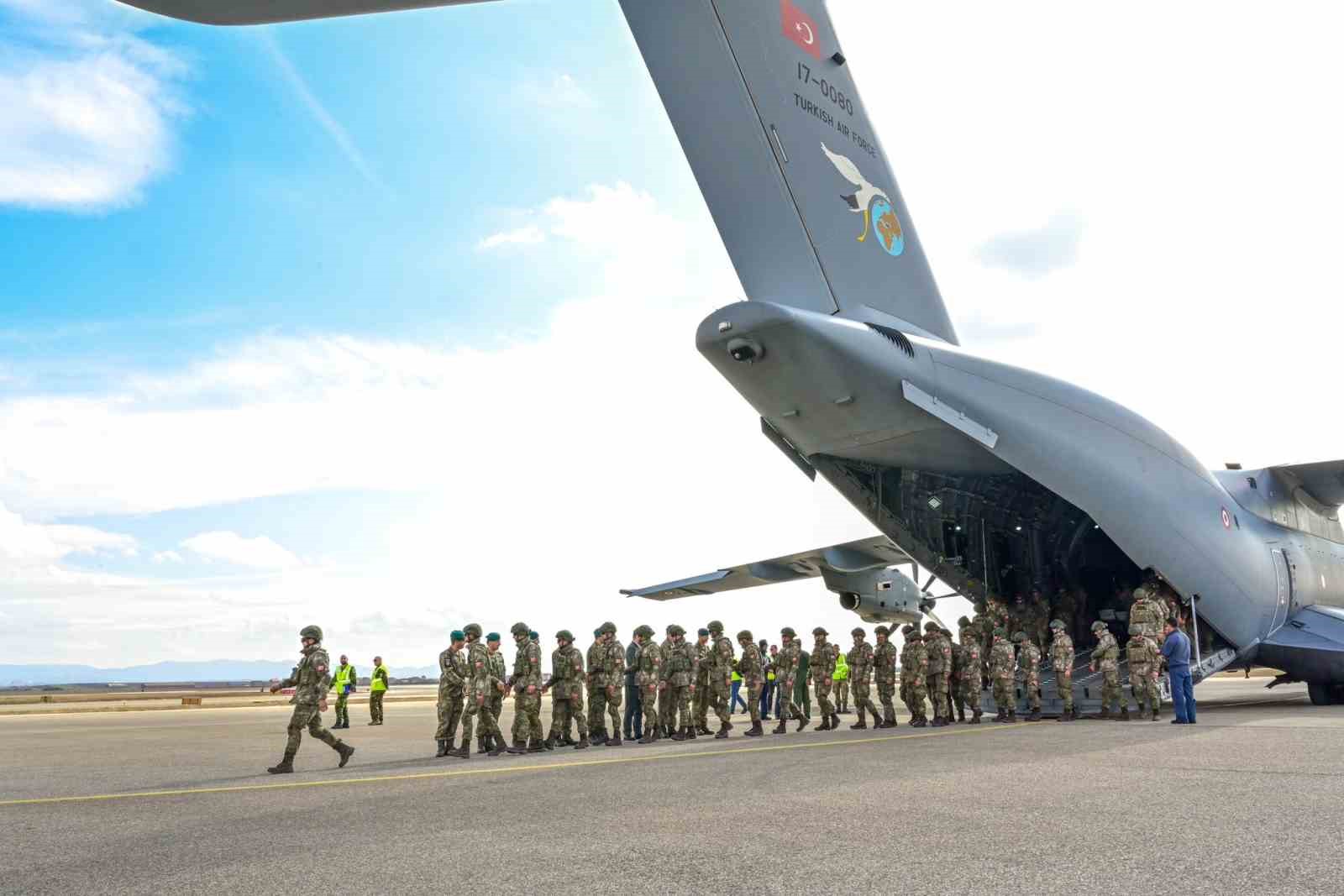 KOSOVA'NIN KUZEYİNDE YAŞANAN GERGİNLİĞİN ARDINDAN NATO'NUN TALEBİ DOĞRULTUSUNDA GÖREVLENDİRİLEN TÜRK