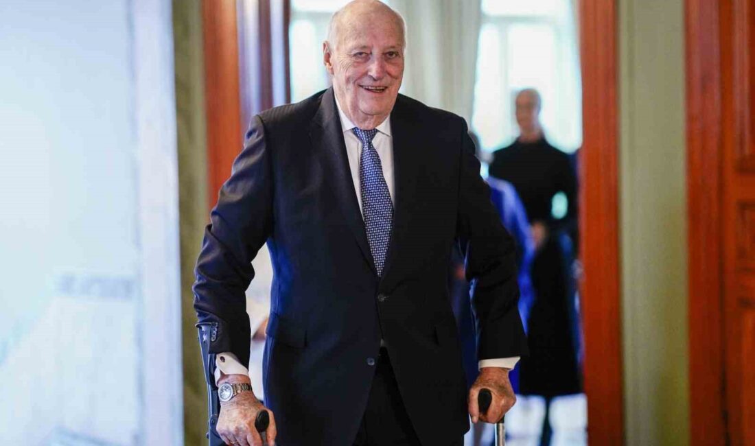 Norveç kraliyet ailesi tarafından yapılan açıklamada, Norveç Kralı Harald’ın Malezya’da
