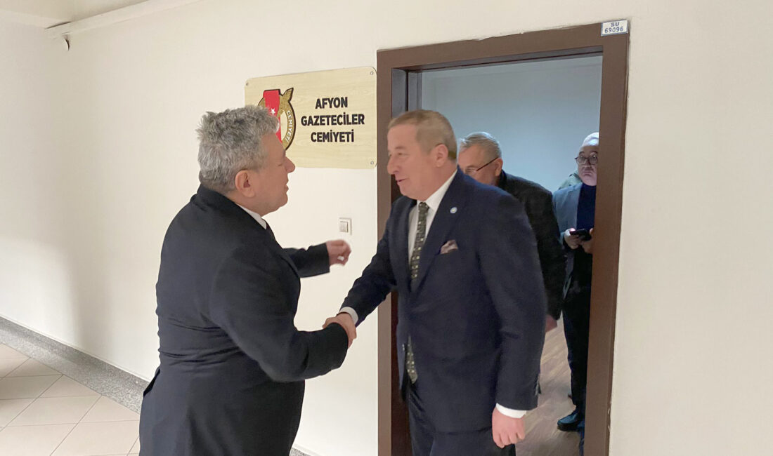İyi Parti Genel Başkan Yardımcısı ve Afyonkarahisar Milletvekili Hakan Şeref