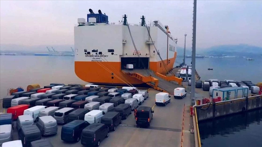 Türkiye’nin otomotiv endüstrisi, geçen ay 2 milyar 779 milyon 940