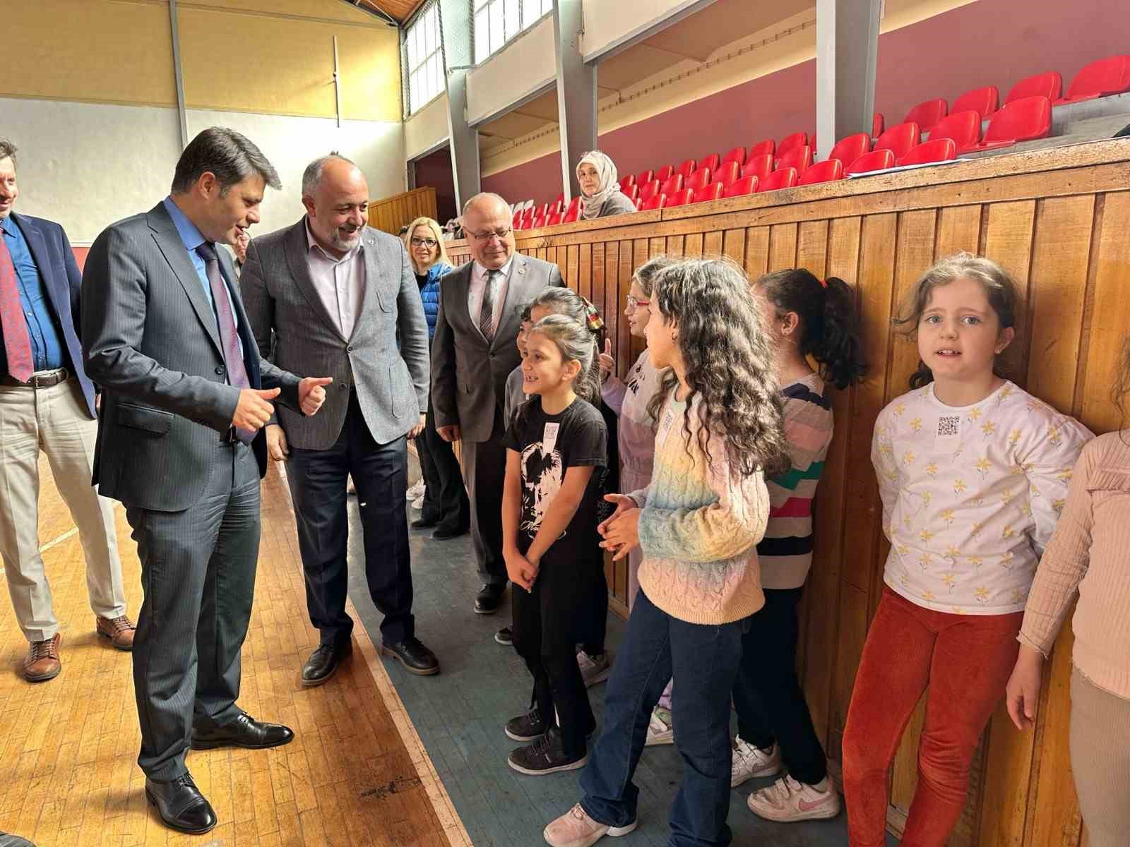 SANDIKLI'DA 657 ÖĞRENCİ SPORTİF YETENEK TARAMASINDAN GEÇTİ