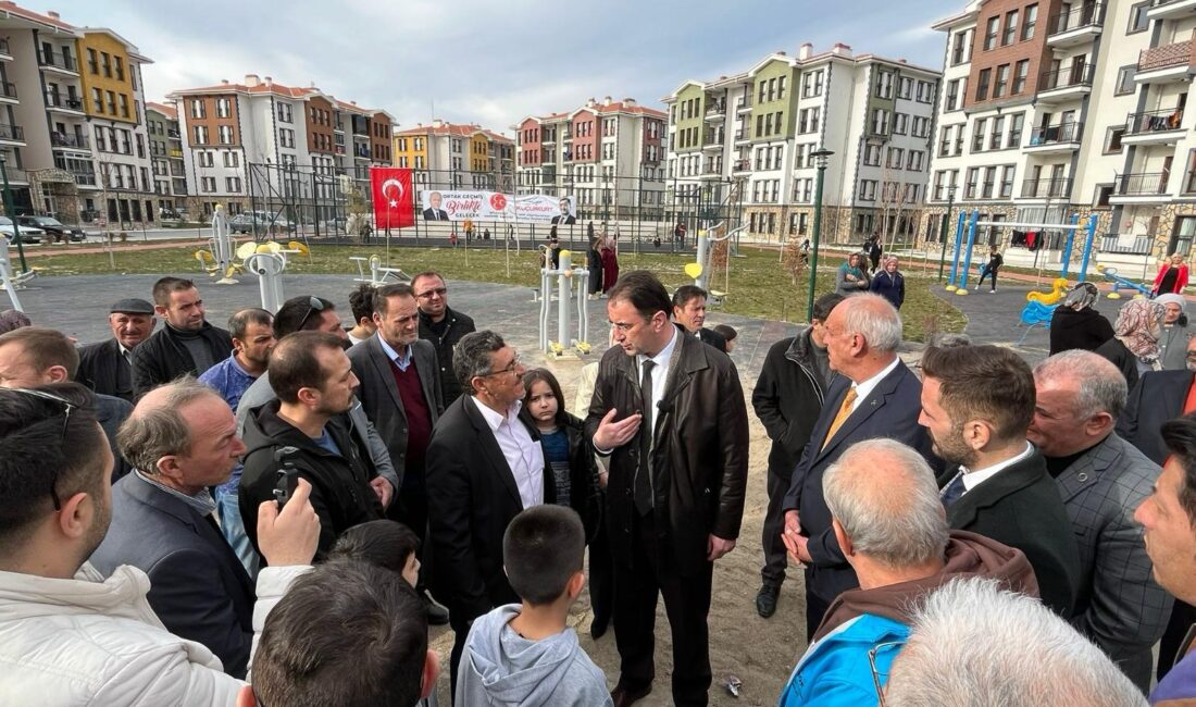 MHP Afyonkarahisar Belediye Başkan Adayı Sezer Küçükkurt, Afyonkarahisar’dan kopmuş bir