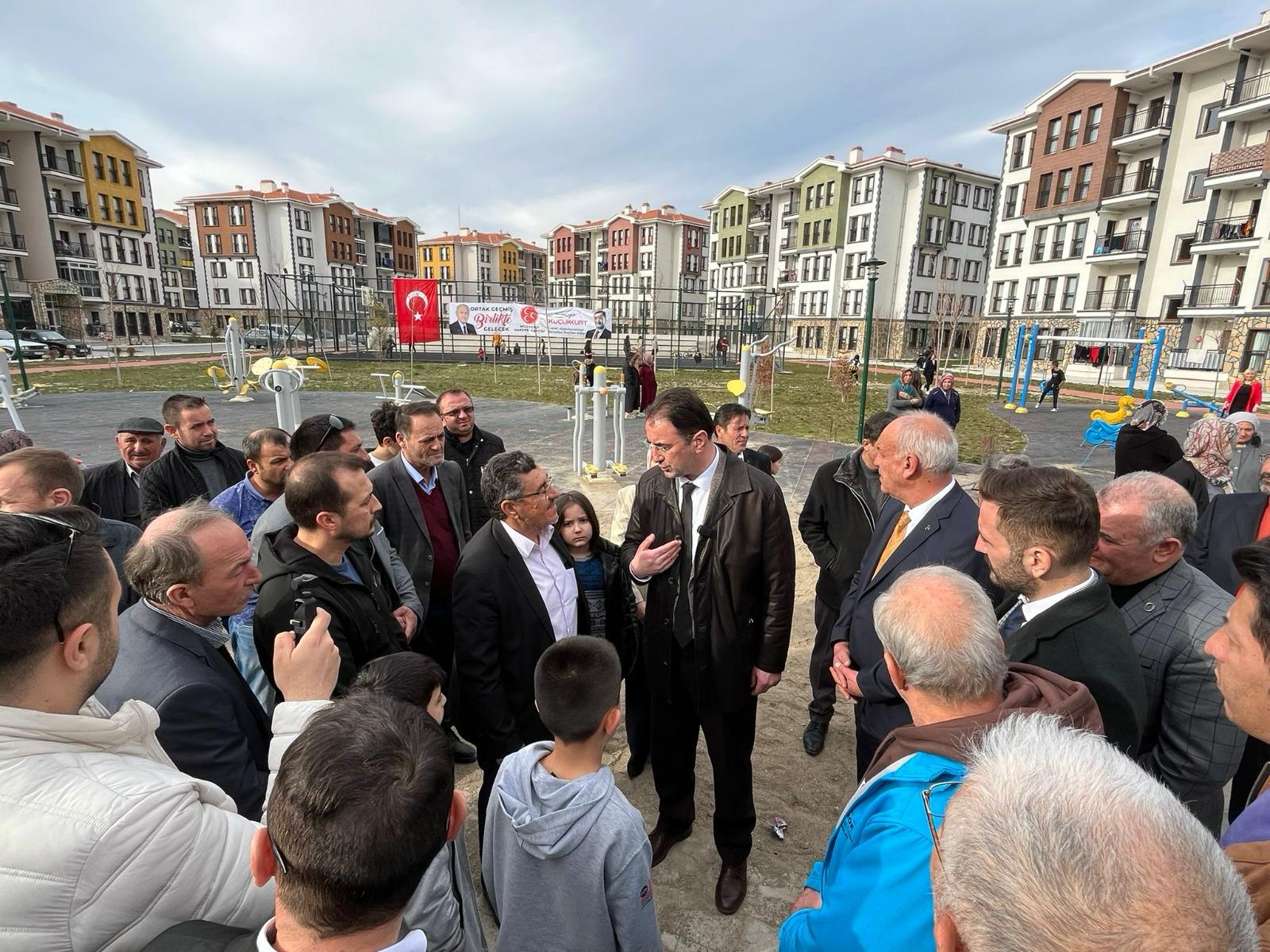 MHP Afyonkarahisar Belediye Başkan Adayı Sezer Küçükkurt, Afyonkarahisar’dan kopmuş bir