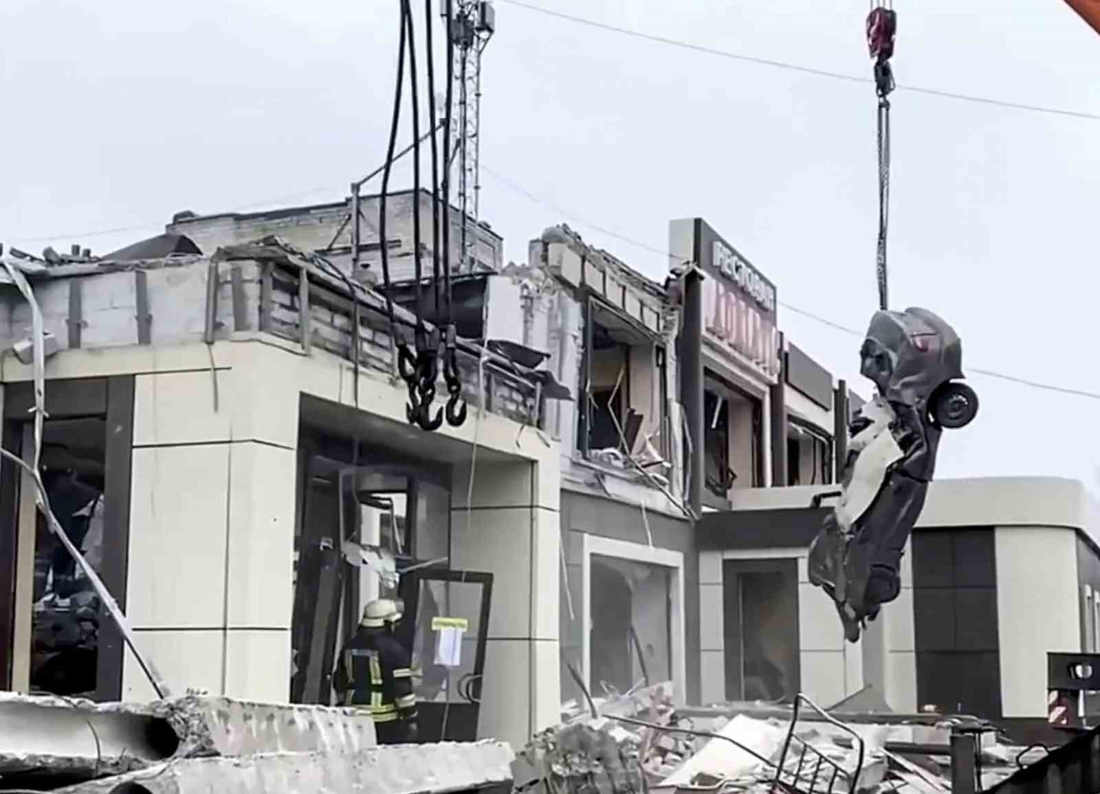 UKRAYNA GÜÇLERİNİN RUSYA KONTROLÜNDEKİ LUHANSK BÖLGESİNDE YER ALAN LISIÇANSK KENTİNDE