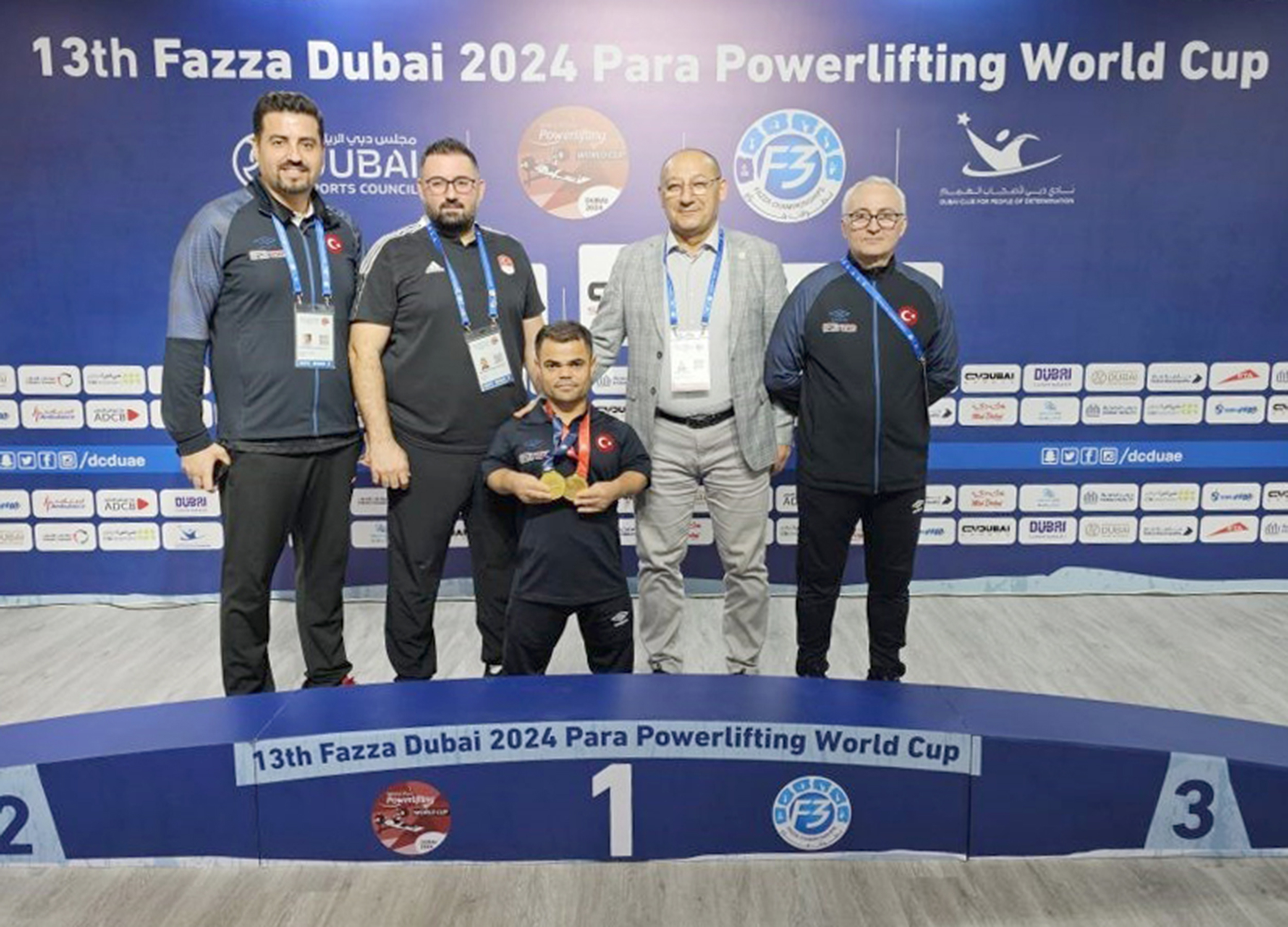 Sivaslı milli sporcu Abdullah Kayapınar, Birleşik Arap Emirlikleri’nin Dubai şehrinde