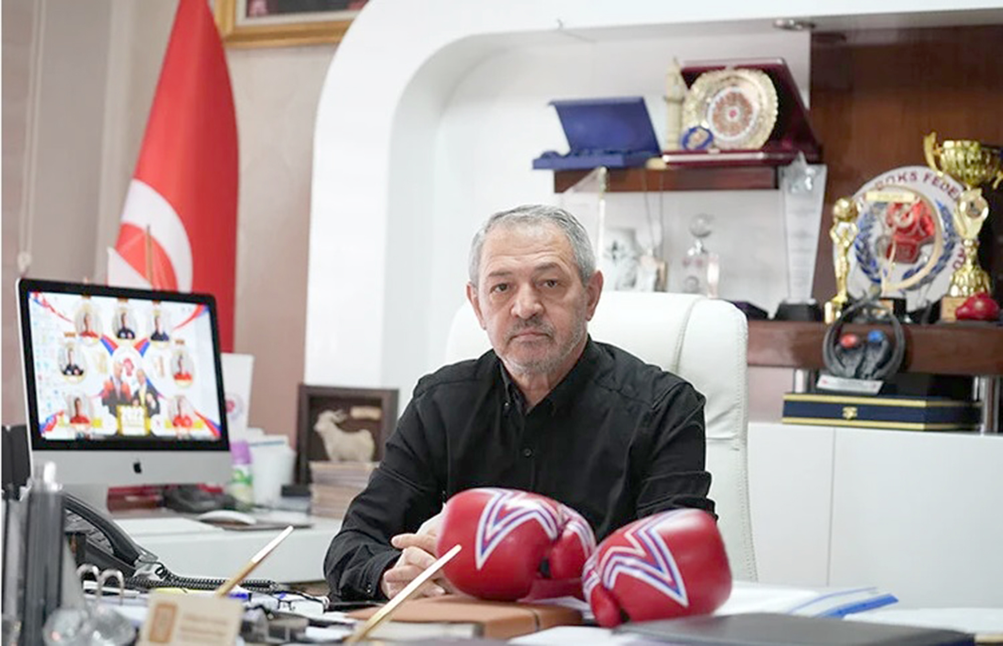 Türkiye Boks Federasyonu Başkanı Eyüp Gözgeç, gelecek ay düzenlenecek Avrupa