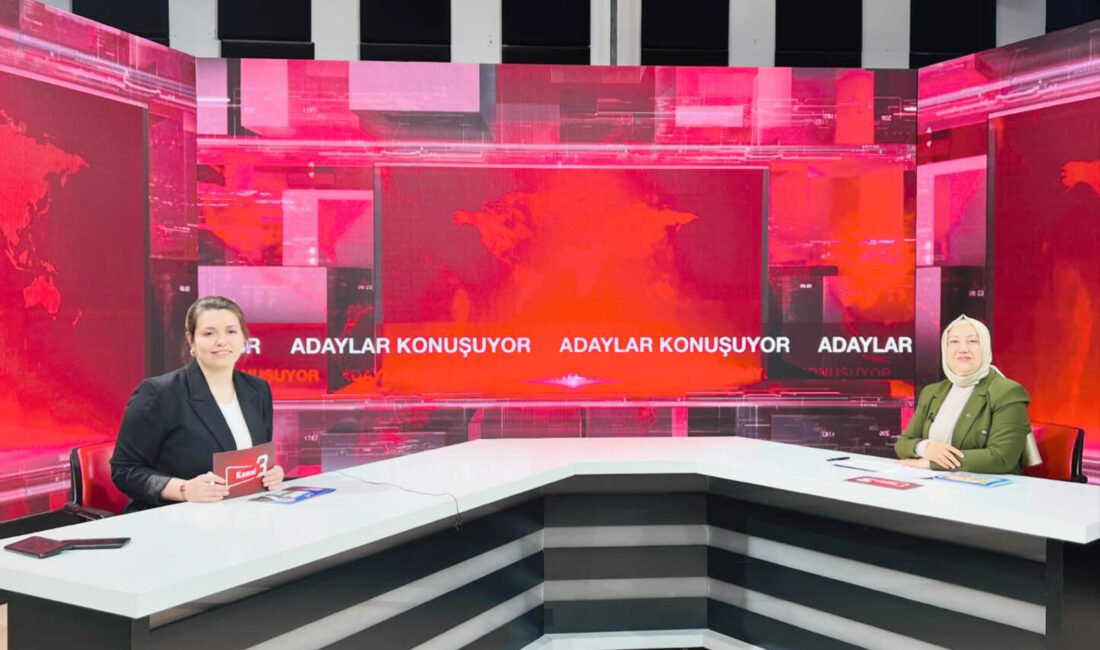 Kanal3’te Programlar Müdürü Berna Uğur Türksoy’un sunduğu Adaylar Konuşuyor programına