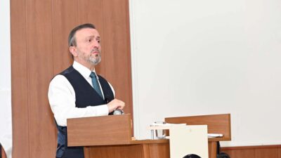 Afyon Kocatepe Üniversitesi (AKÜ) İlahiyat Fakültesi Konferans Salonunda Ankara Üniversitesi