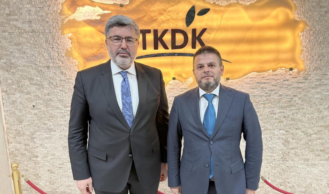 TKDK İl Koordinatörü Zülgari Özdemir’i ziyaret eden AK Parti Afyonkarahisar