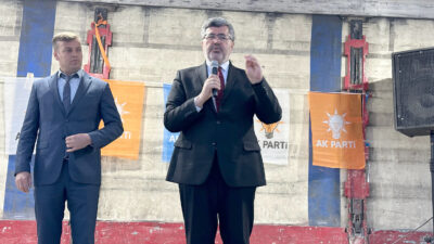 Yerel seçim çalışmaları kapsamında çalışmalar yapan AK Parti Afyonkarahisar Milletvekili