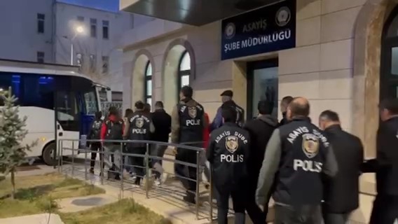 Denizli, İstanbul, Aydın ve Afyonkarahisar’da yaklaşık 138 kişiyi escort veya masöz