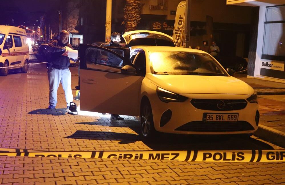 İzmir’in Buca ilçesinde, uğradığı silahlı saldırı sonucu tabancayla vurularak öldürülen