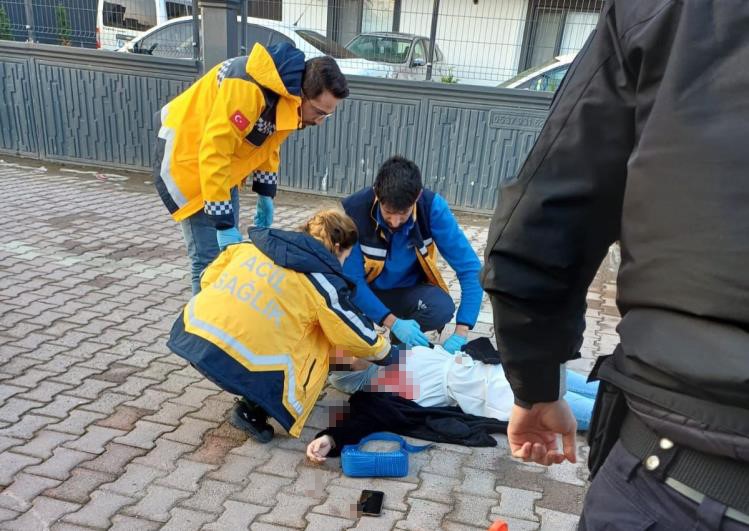 Kocaeli’nin Darıca ilçesinde işe gitmek için evden çıkan 25 yaşındaki