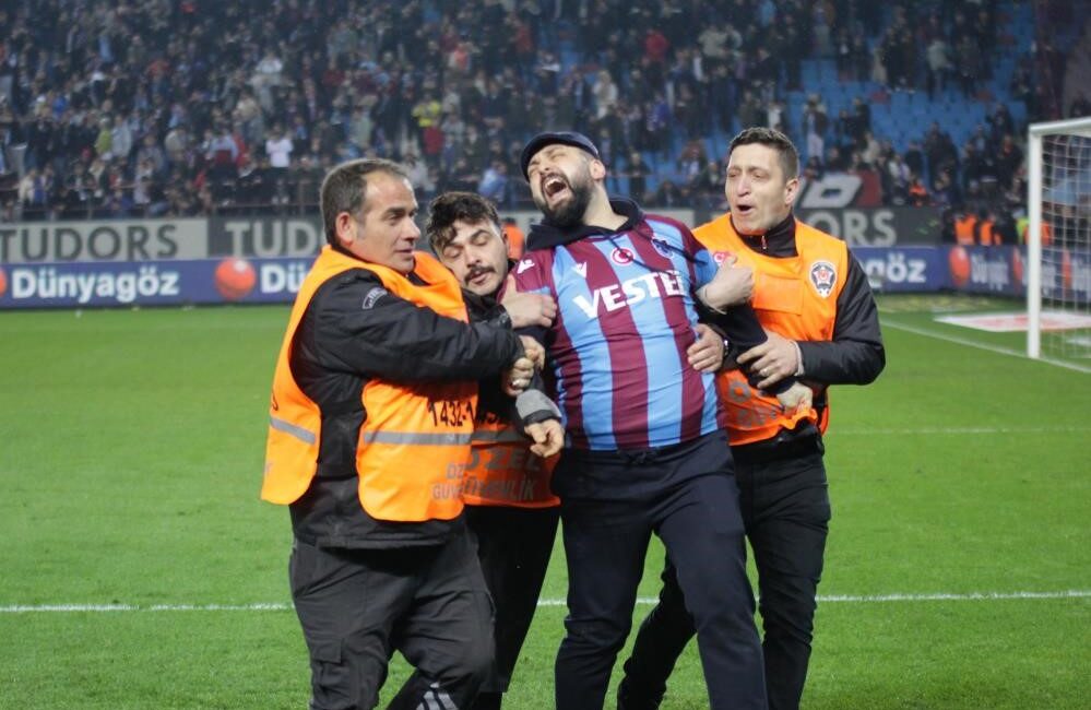 Trendyol Süper Lig’in 30. haftasında Trabzonspor ile Fenerbahçe arasında oynanan