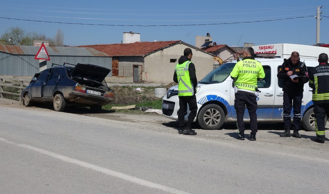 Kütahya’nın Tavşanlı ilçesinde meydana gelen trafik kazasında 1 kişi yaralandı.