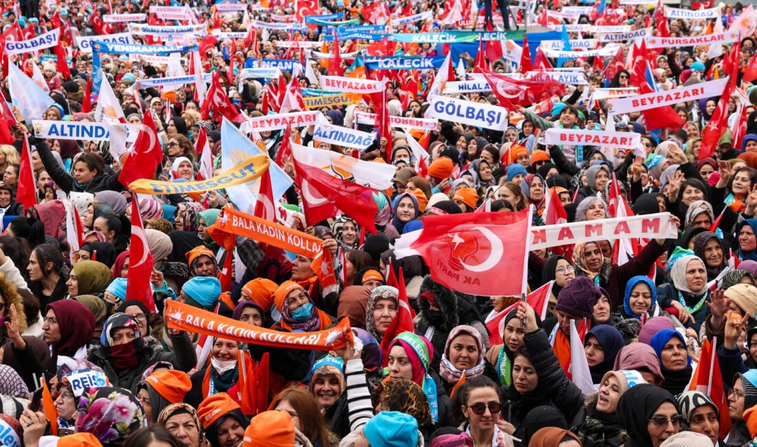Cumhurbaşkanı Recep Tayyip Erdoğan, AK Parti’nin Ankara mitingine 200 bin kişinin katıldığını