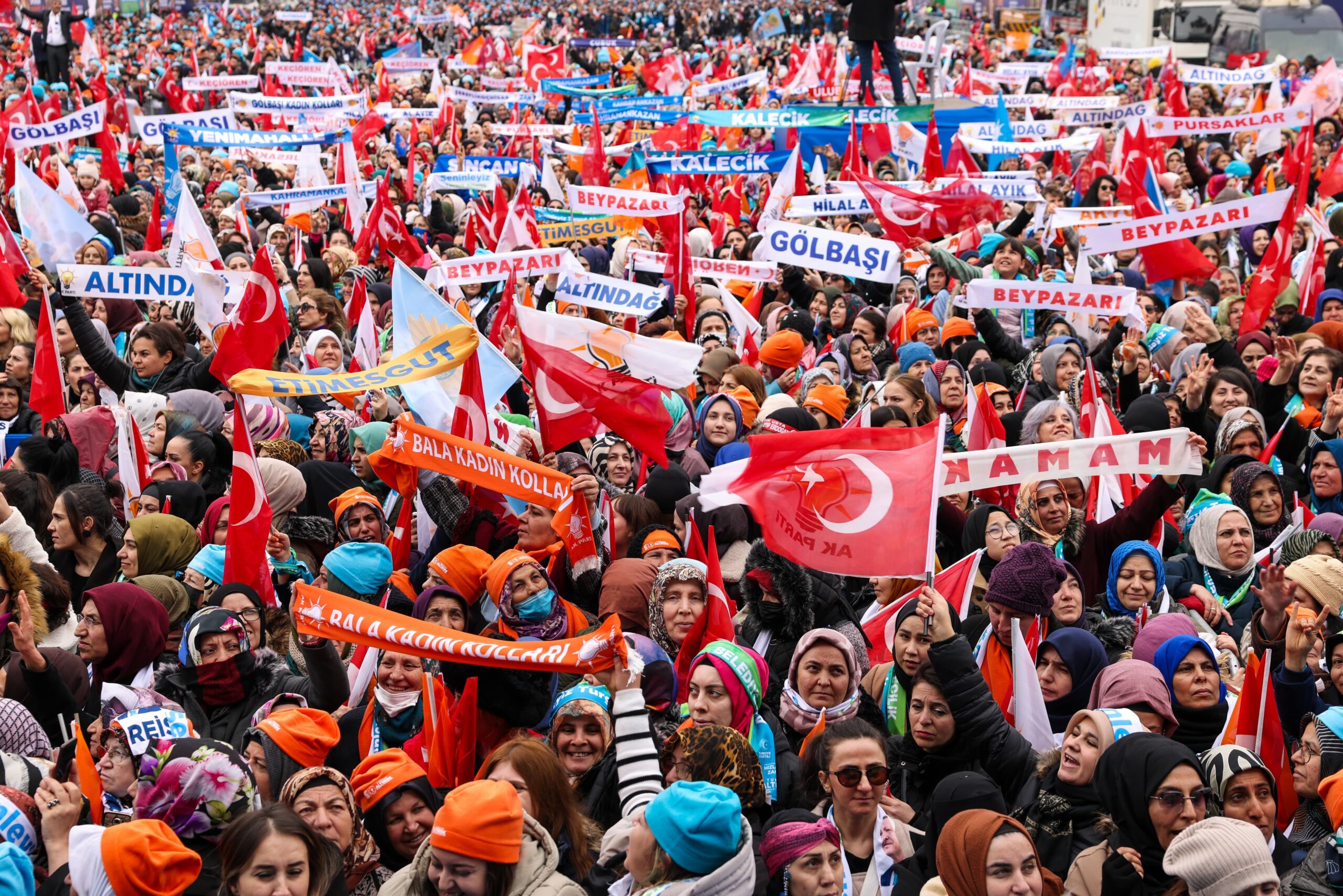 Cumhurbaşkanı Recep Tayyip Erdoğan, AK Parti’nin Ankara mitingine 200 bin kişinin katıldığını