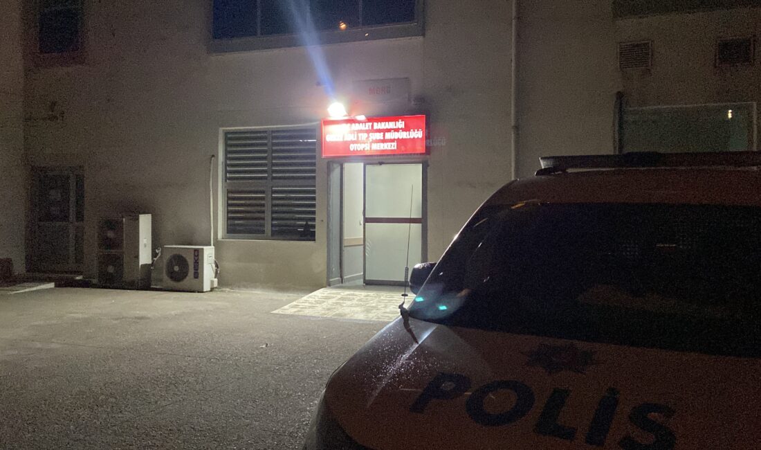 Kocaeli’nin Gebze ilçesinde kız meselesi sebebiyle çıktığı iddia edilen kavgada