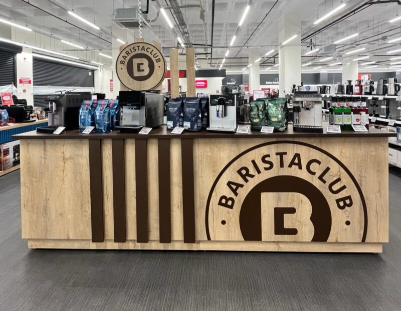 65 mağazasında Barista alanlarıyla tüketicilere farklı kültürlerden kahve deneyimi sunan