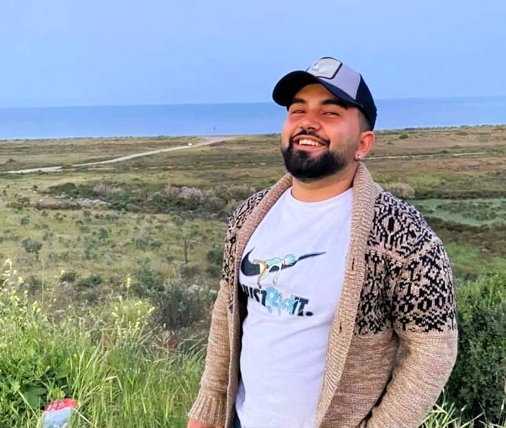 Denizli’de siparişi teslim etmeye giderken, hatalı sollama yapan otomobilin çarpması