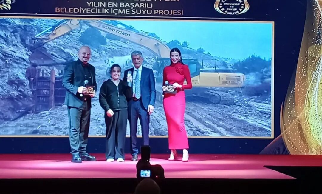 Kızılören Belediye Başkanı Ali Erol, ilçenin içme suyu konusunda gerçekleştirdiği