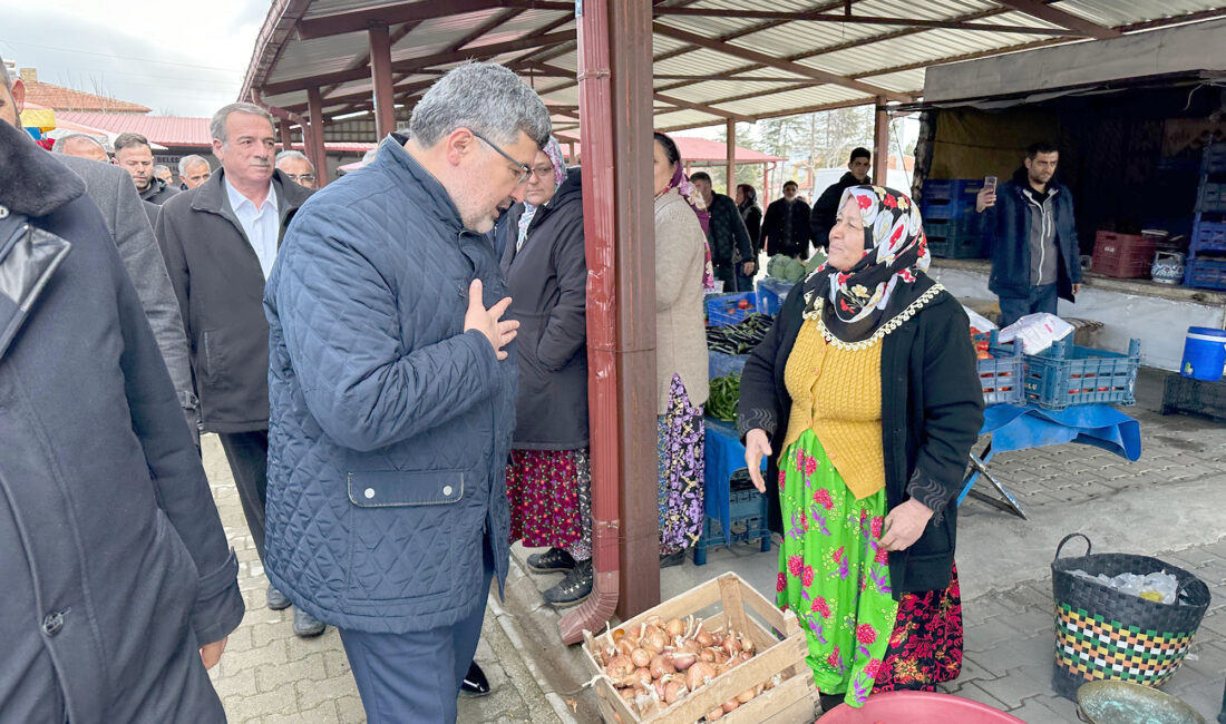 Afyonkarahisar’ın ilçelerinde ve beldelerinde temaslarda bulunan AK Parti Afyonkarahisar Milletvekili