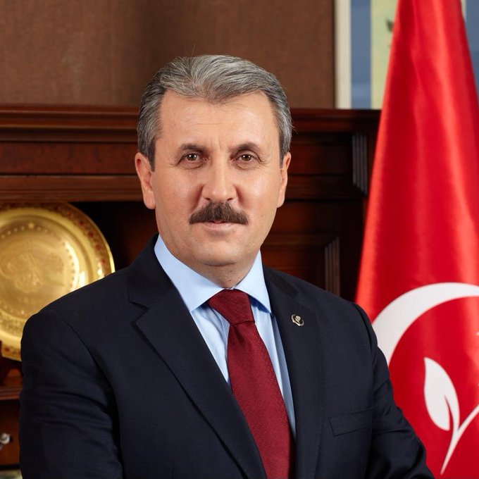 Büyük Birlik Partisi (BBP) Genel Başkanı Mustafa Destici seçim çalışmalarını