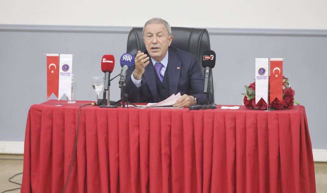 TBMM Milli Savunma Komisyonu Başkanı Hulusi Akar, “İHA’sıyla, SİHA’sıyla, silahlı